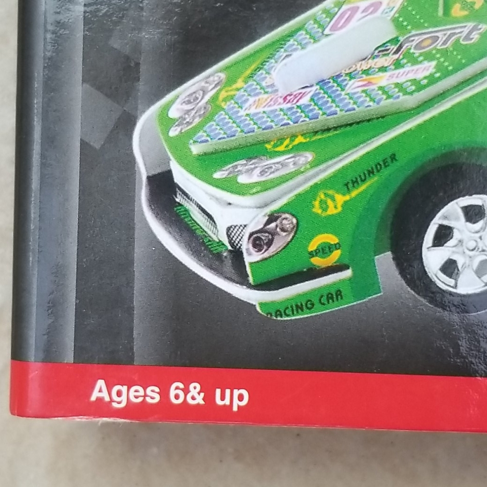 Create and play 3d motorized cars - Picture 8 of 9